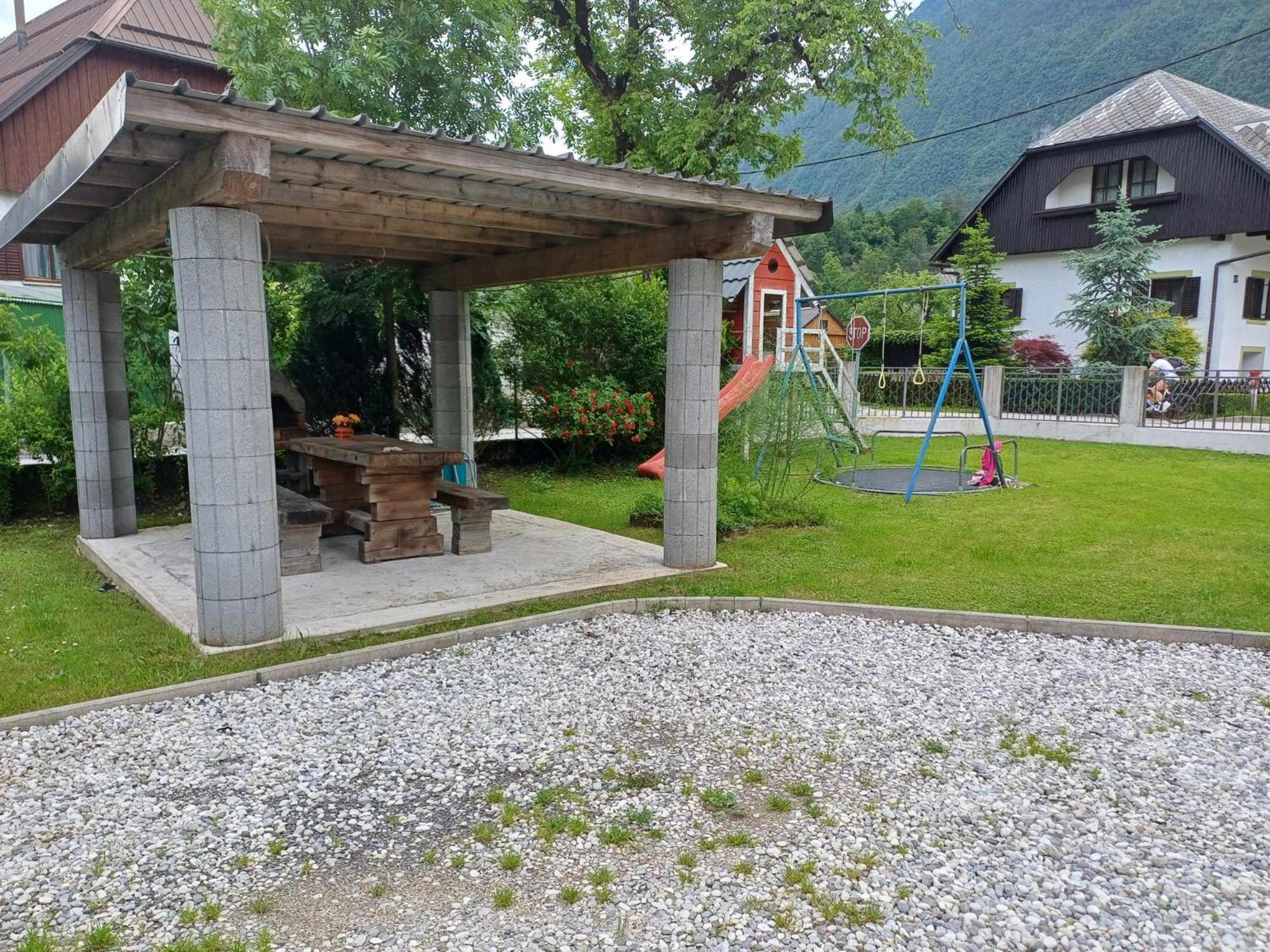 Apartmaji Slatenik Bovec Εξωτερικό φωτογραφία