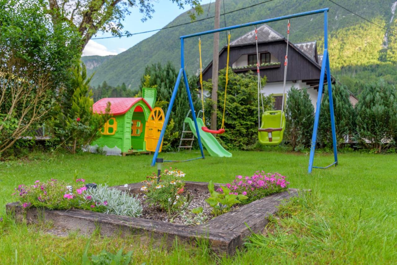 Apartmaji Slatenik Bovec Εξωτερικό φωτογραφία